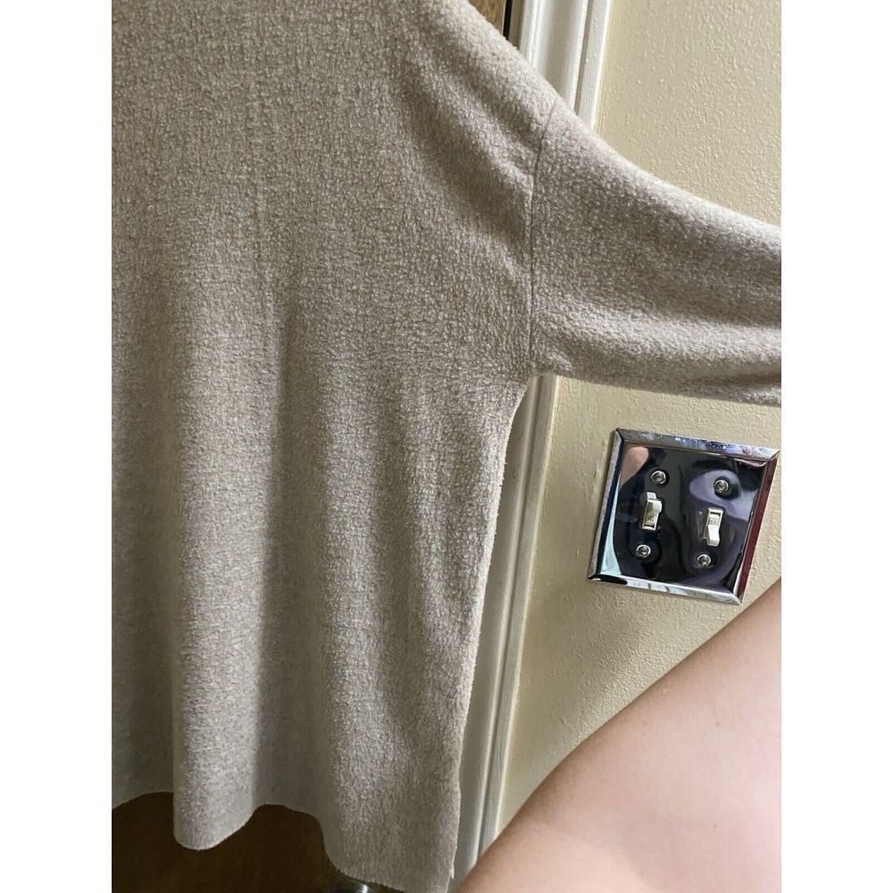 ZARA TRAFALUC HIGH LOW SWEATER SHORT SLEEVE OVERSIZED WOMENS SIZE SMALL BEIGE - Picture 9 of 10